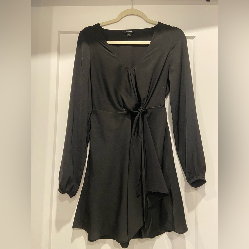 Black long sleeve mini dress Express xs petite